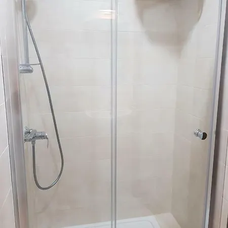 36 Triq Luigi Preziosi Apartment *