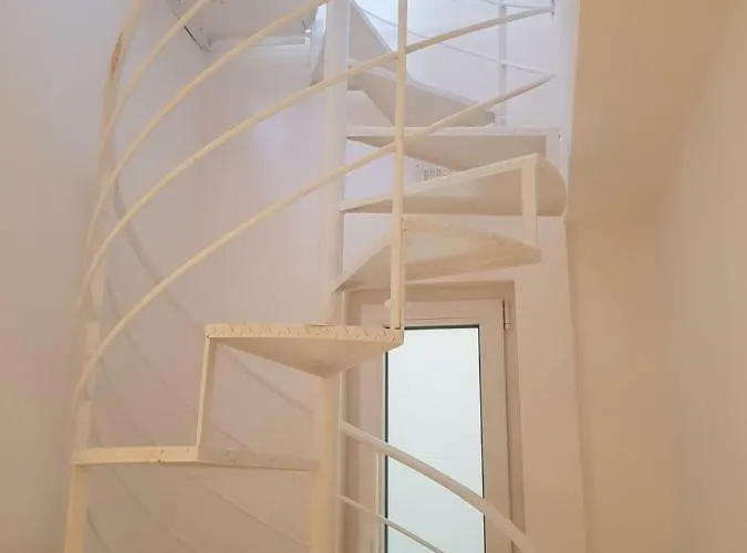 アパート 36 Triq Luigi Preziosi セント・ポールズ・ベイ