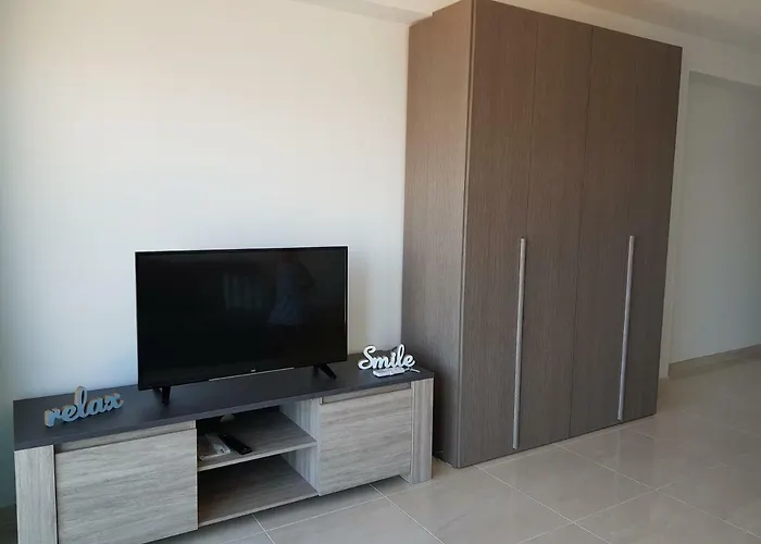 36 Triq Luigi Preziosi Διαμέρισμα